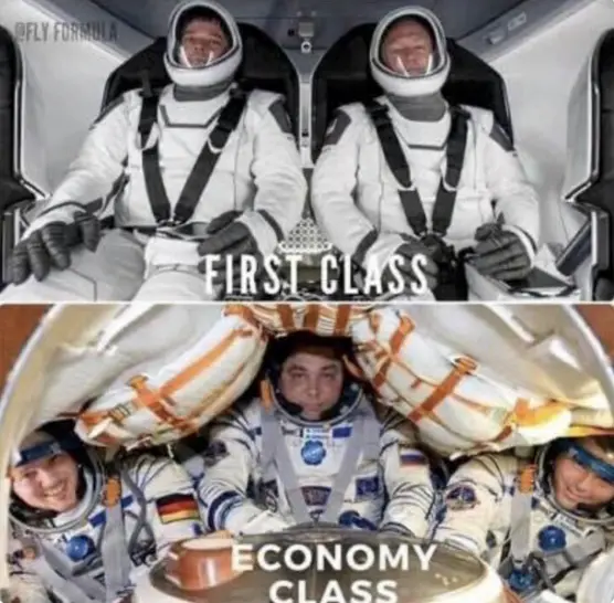 SpaceX Crew Dragon vs Soyuz - First Class vs Economy